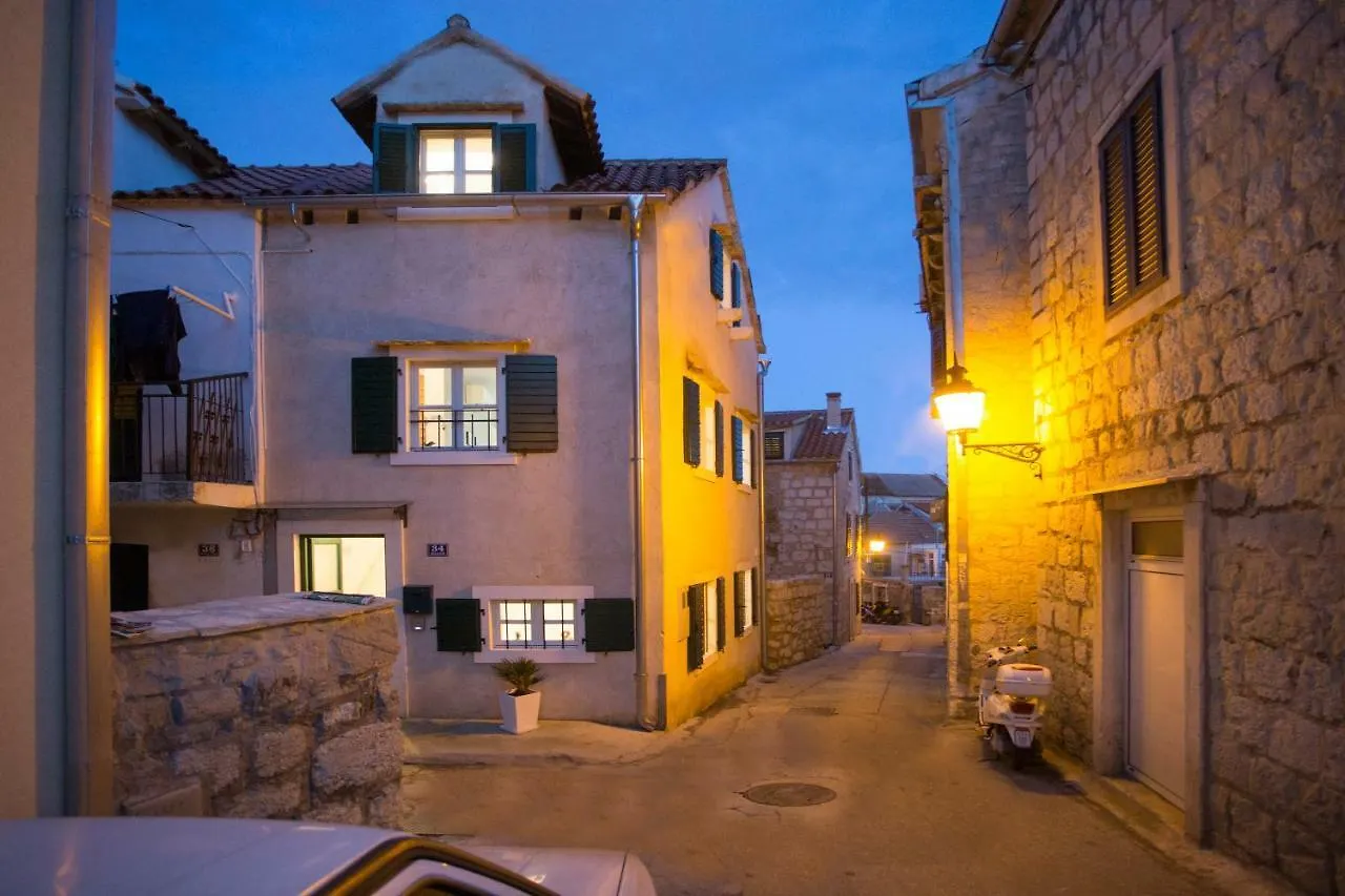 Villa Daky Split 4*,