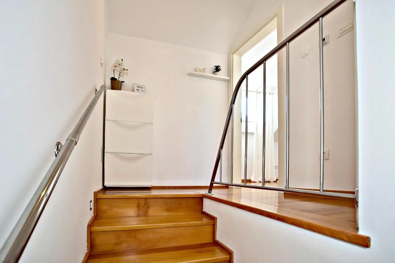 Guest house Villa Daky Split