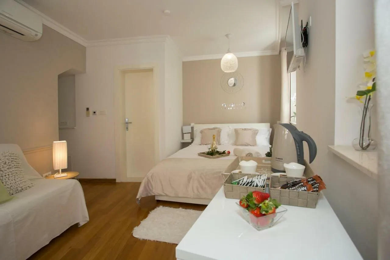 Villa Daky Spalato 4*,